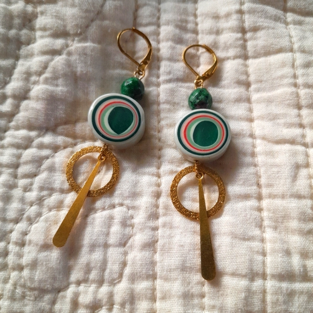SOLD! 'Lil Green Eyes' Dangles - Picture 2 of 4